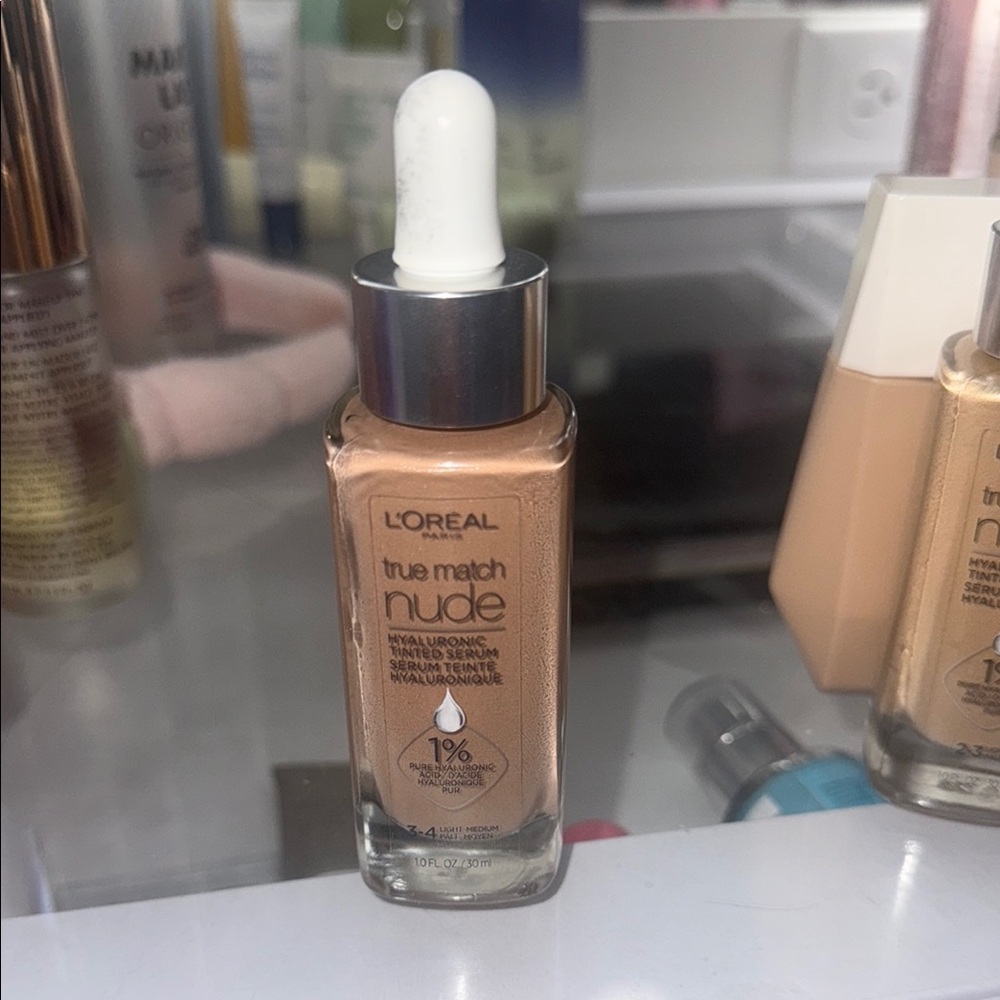 L'Oreal Tan Foundation True Match Liquid Makeup